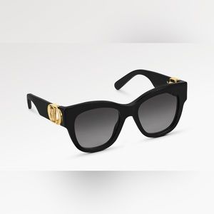 Louis Vuitton Link PM Cat Eye Sunglasses in Black